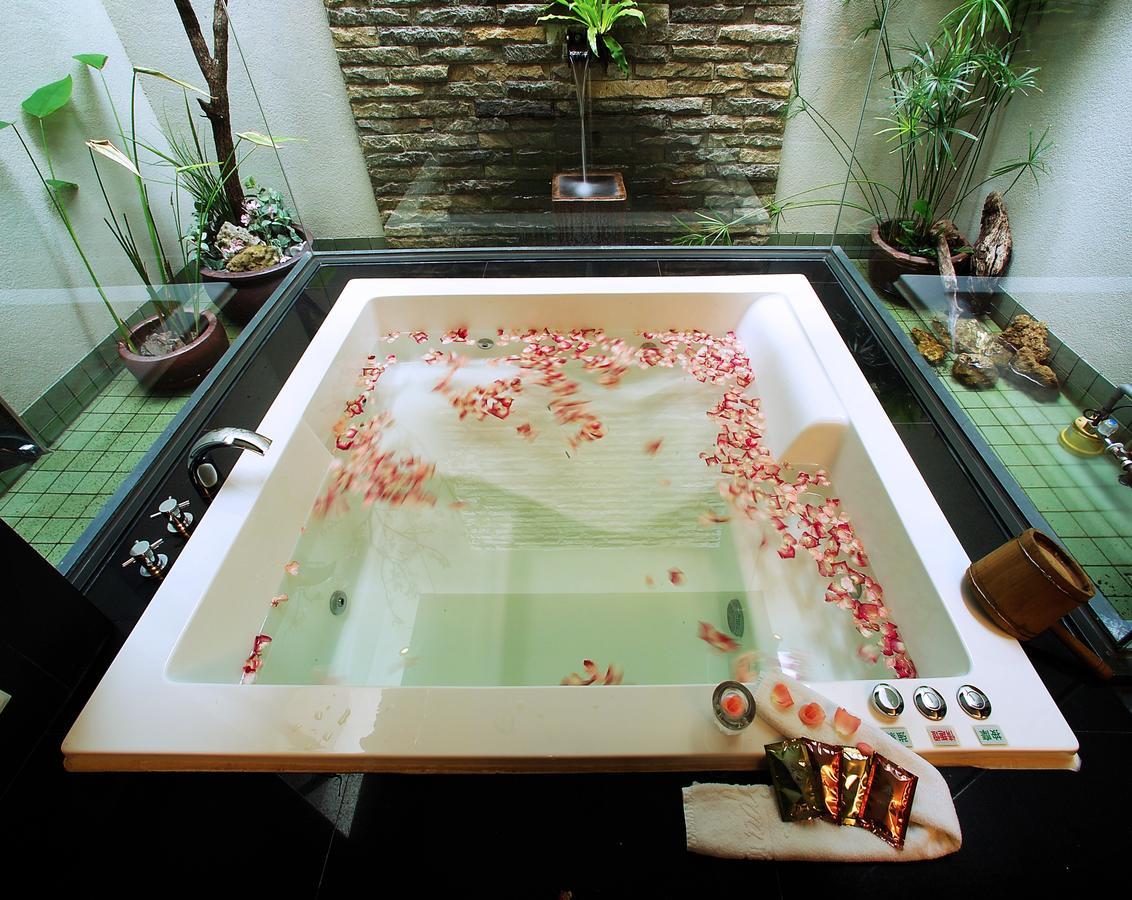 Spring Spa Motel Dali Extérieur photo
